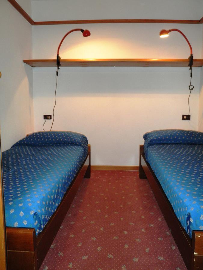 R.T.A. Hotel Des Alpes 2 Madonna Εξωτερικό φωτογραφία